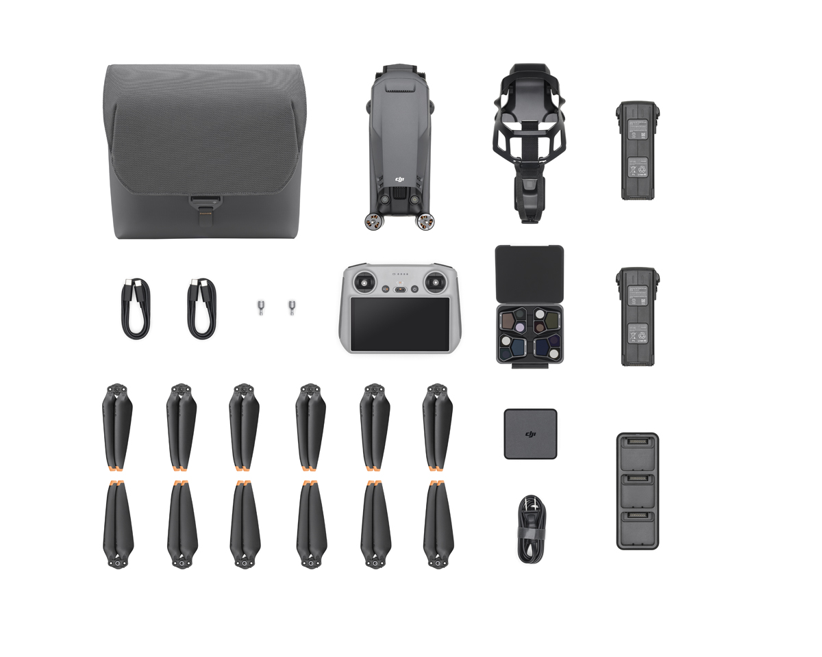 DJI Mavic 3 Pro Fly More Combo (DJI RC) Quadrokopter 6941565957092